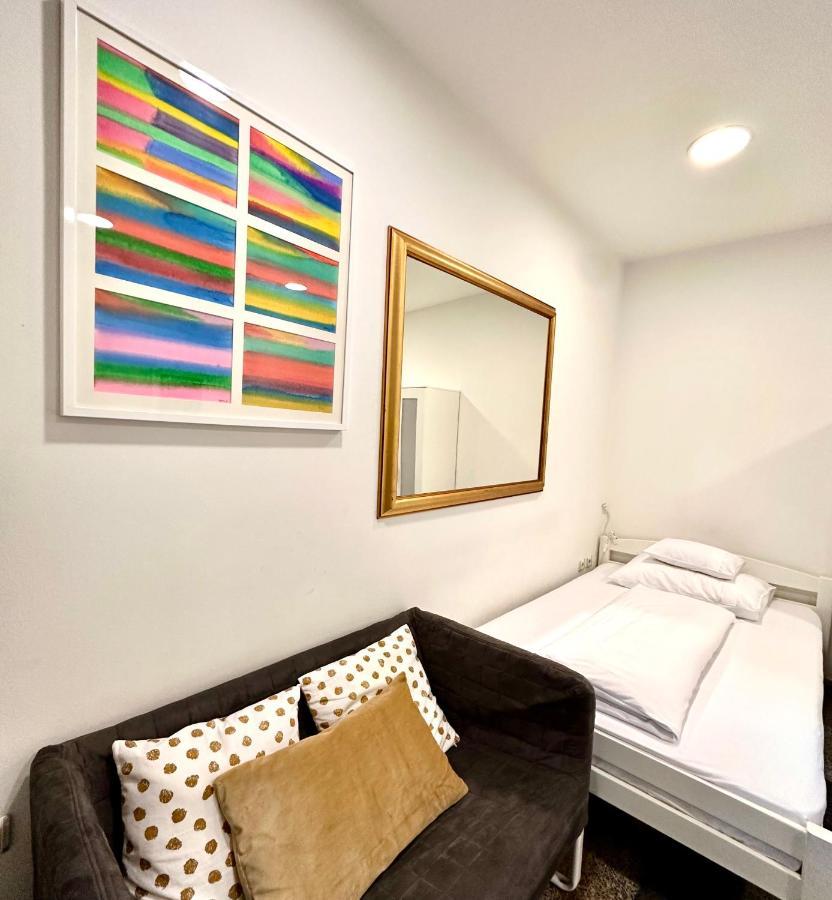 Smart Apartment Загреб Екстериор снимка