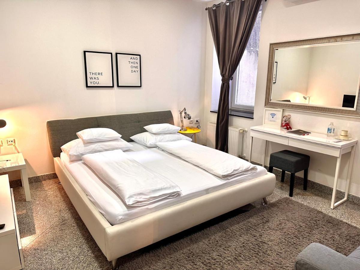 Smart Apartment Загреб Екстериор снимка